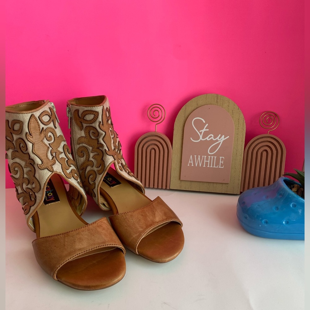 Everybody by biz moda sandals ankle strap cowgirl sandals women size us 7 37.5